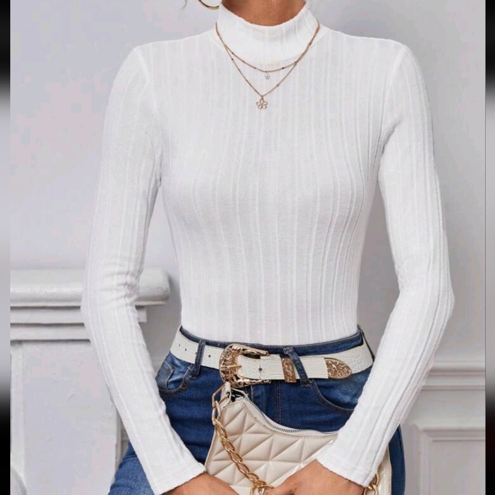 Elegant White Long Sleeve Top